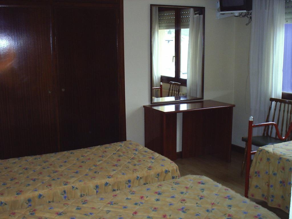 Hotel Costa Cantabra Argoños Oda fotoğraf
